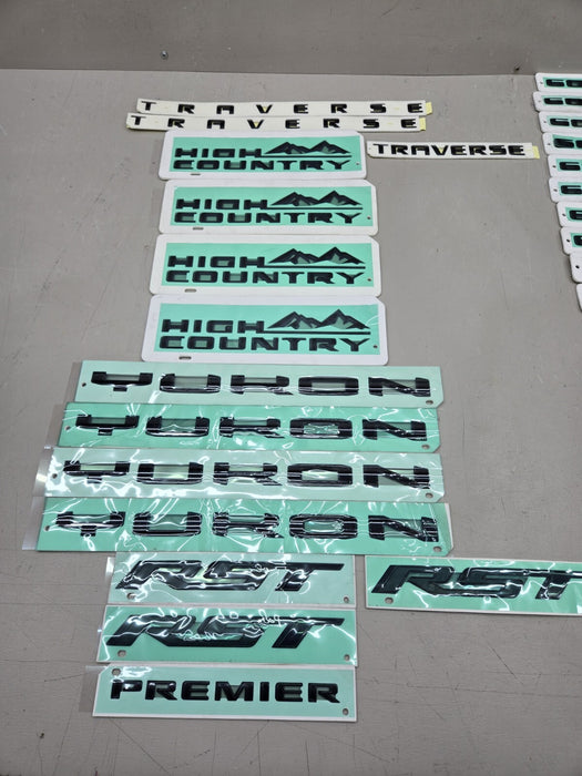 GM ORIGINAL OEM EMBLEMS MARKINGS RESELL HIGH COUNTRY SIERRA TAHOE YUKON