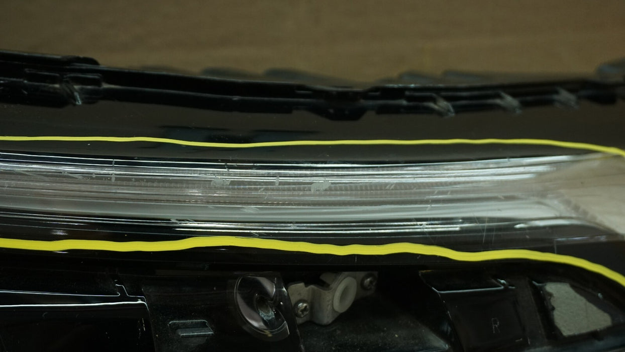 2021-2023 NISSAN PATHFINDER RIGHT PASSENGER SIDE HEADLIGHT LED OEM 26010-6TA6A