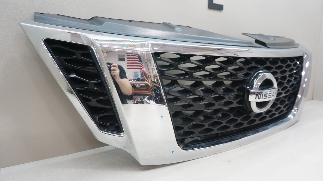 2017-2020 NISSAN ARMADA FRONT UPPER CHROME GRILLE W/CAMERA OEM 62310-5ZW0A