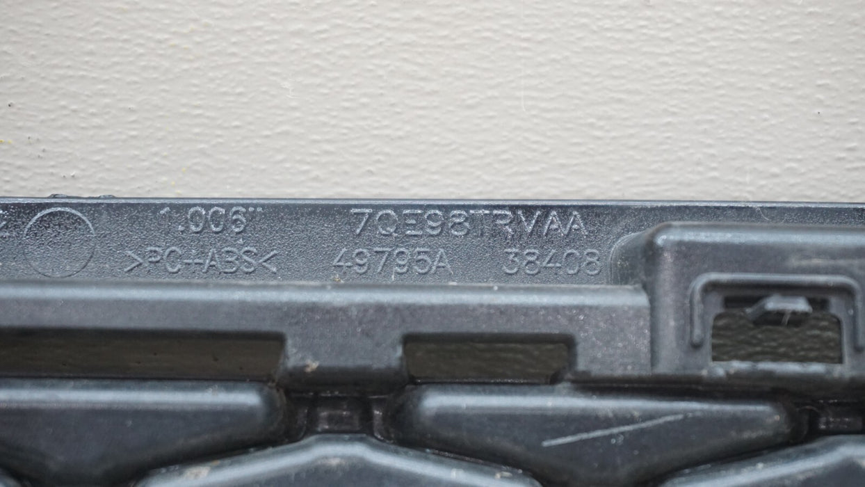 2021-2023 CHRYSLER PACIFICA FRONT LOWER BUMPER GRILLE OEM