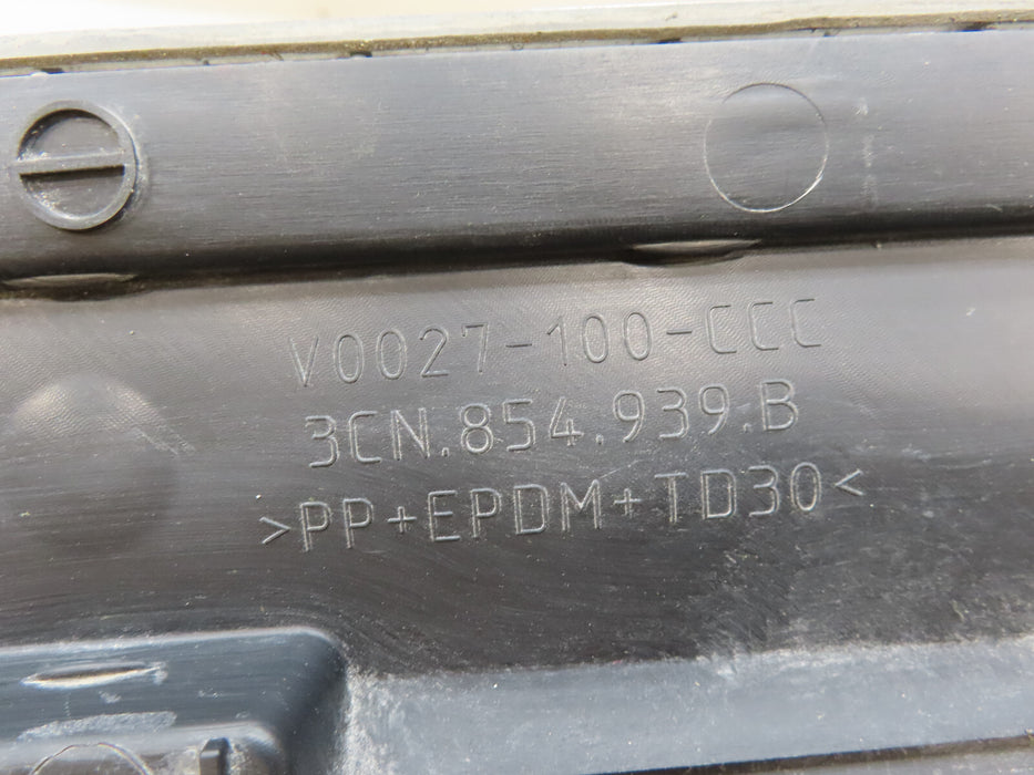 2018-2025 VOLKSWAGEN ATLAS FRONT LEFT DRIVER SIDE LOWER DOOR MOLDING OEM