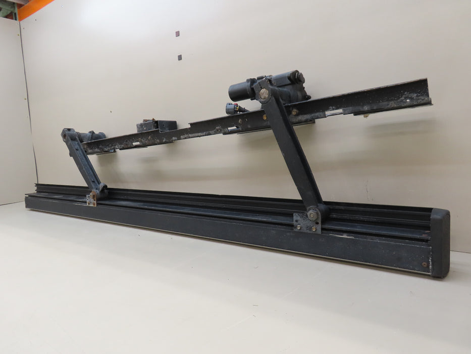 2020-2023 CHEVROLET/GMC SILVERADO SIERRA 1500 RIGHT POWER RUNNING BOARD OEM
