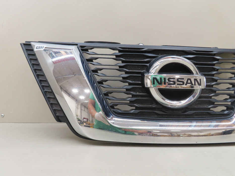 2016-2018 NISSAN ROGUE FRONT RADIATOR GRILL GRILLE OEM