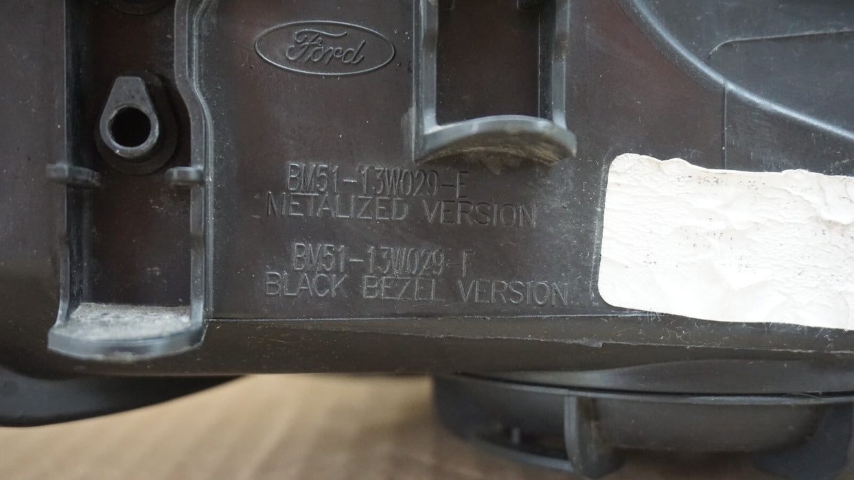 2012-2014 FORD FOCUS FRONT RIGHT PASSENGERS SIDE HEADLIGHT OEM 12 13 14