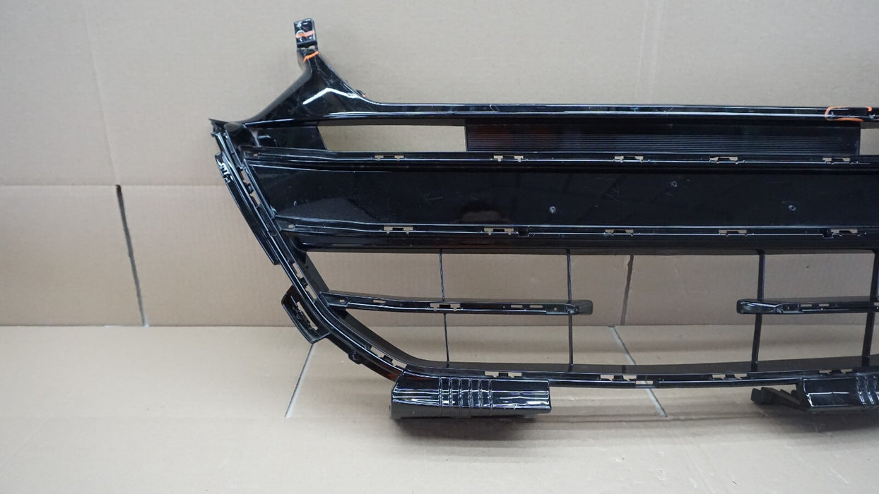 2018-2020  HONDA ACCORD FRONT RADIATOR LOWER GRILL GRILLE MOLDING 18 19 20 OEM