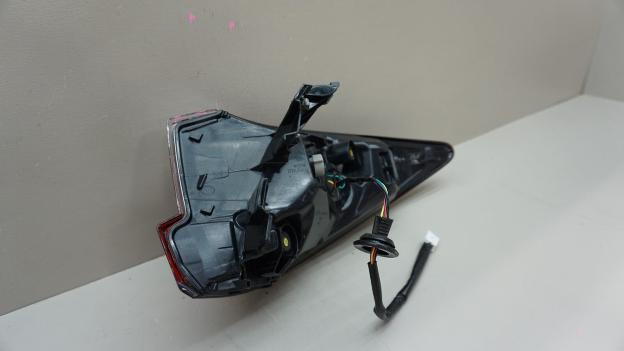 2016-2019 LEXUS RX350 RX450H REAR LEFT DRIVERS SIDE TAIL LIGHT OEM 17 18