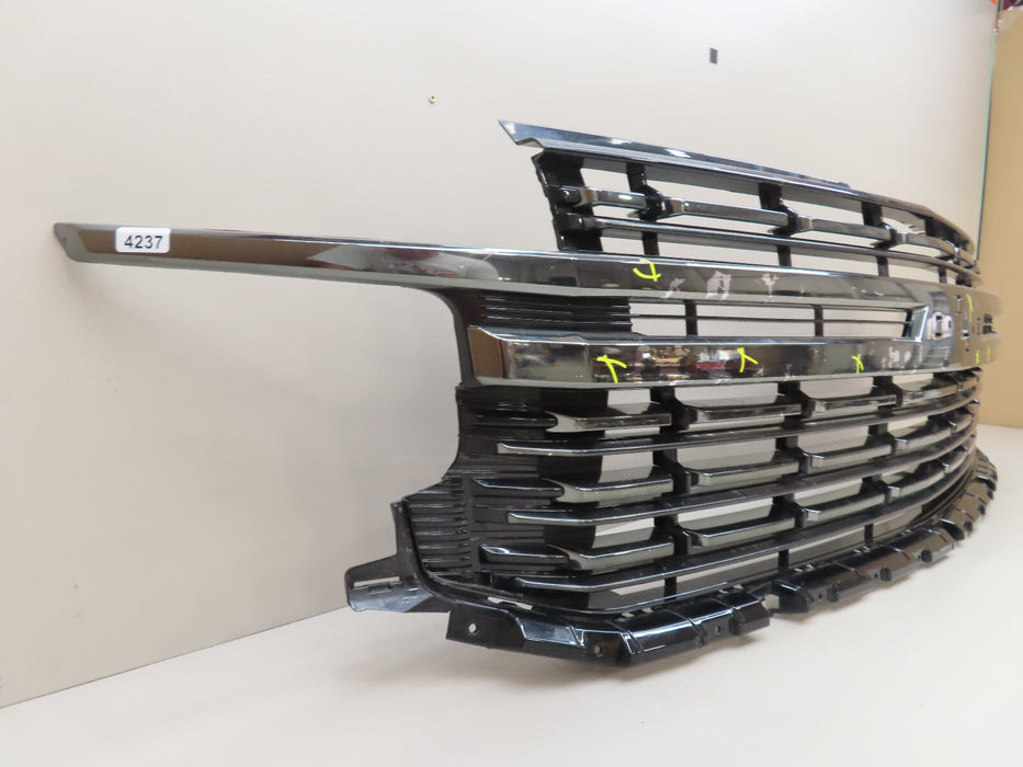 2021 2022 CHEVROLET TAHOE SUBURBAN LT/RST FRONT RADIATOR GRILLE GRILL OEM
