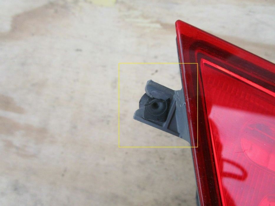 2006-2011 HONDA CIVIC LEFT DRIVER SIDE INNER TAIL LIGHT BRAKE LAMP LENS OEM