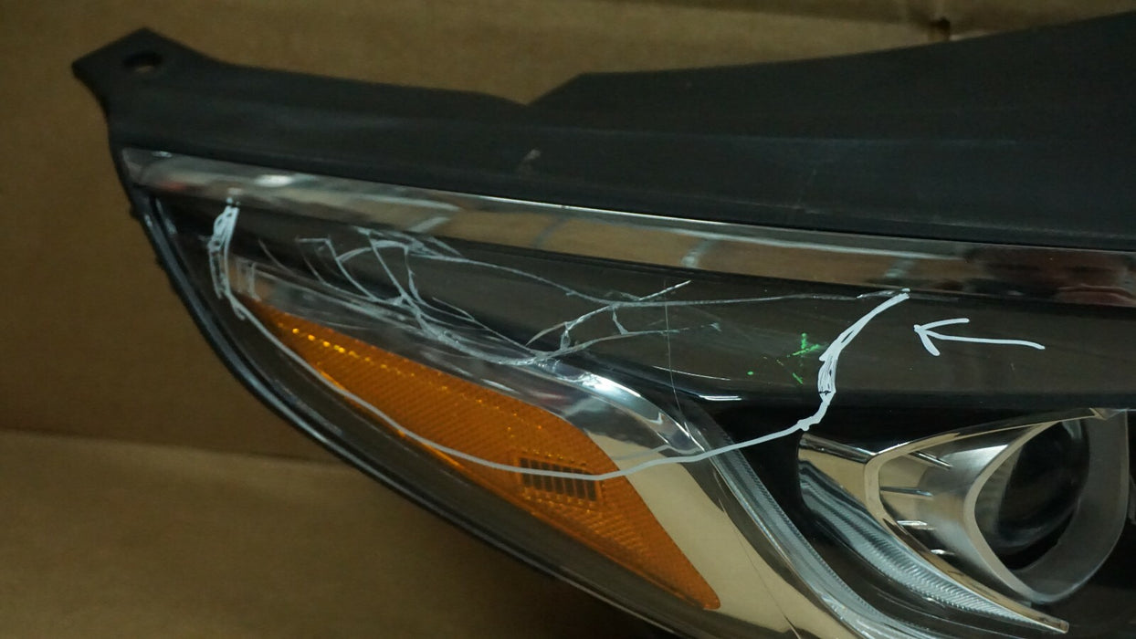 2019-2020 KIA OPTIMA FRONT RIGHT PASSENGER SIDE HEADLIGHT OEM