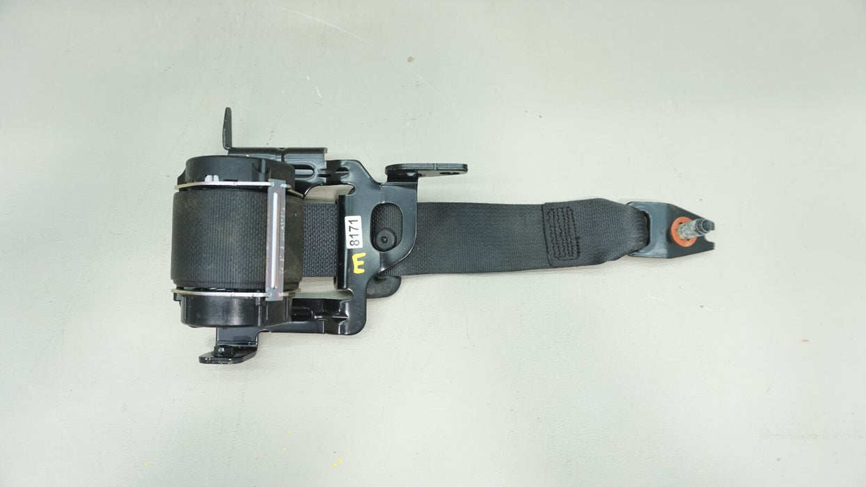2018-2021 KIA STINGER REAR RIGHT OUTER SEAT BELT RETRACTOR 89820J5500 OEM