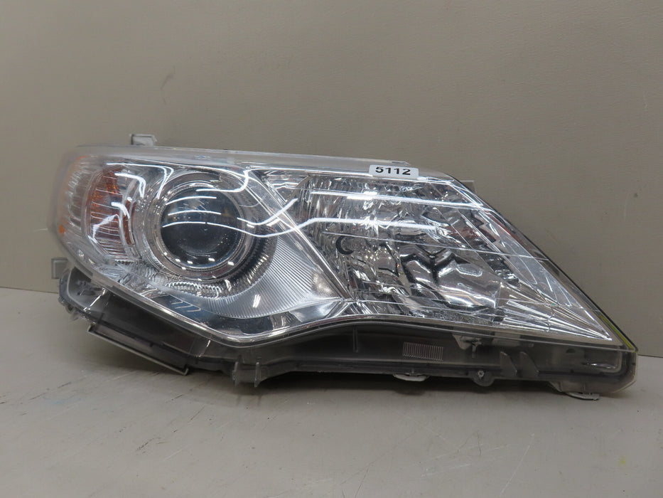 2012-2014 TOYOTA CAMRY FRONT RIGHT PASSENGER HEADLIGHT HALOGEN OEM