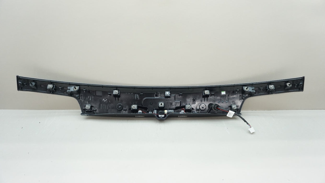 2014-2021 JEEP GRAND CHEROKEE REAR LIFTGATE LID TRIM MOLDING OEM 1WD55TRMA