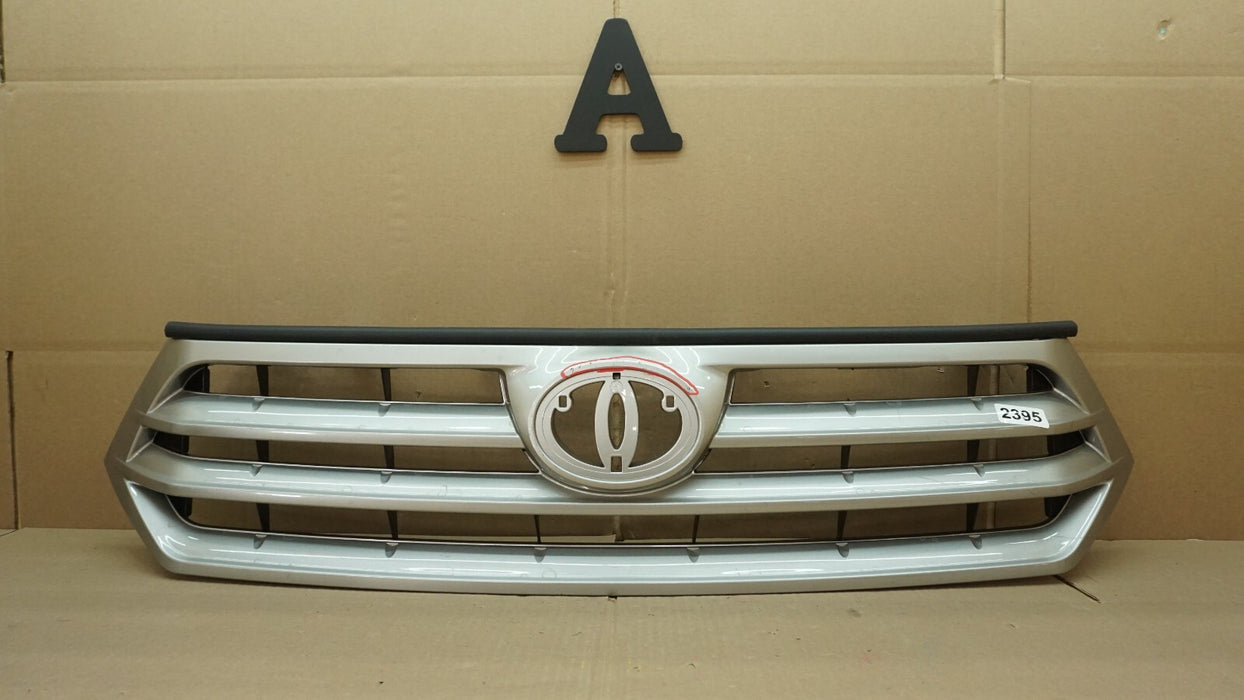 2011-2013 TOYOTA HIGHLANDER FRONT BUMPER GRILLE GRILL AFTERMARKET 11 12 13