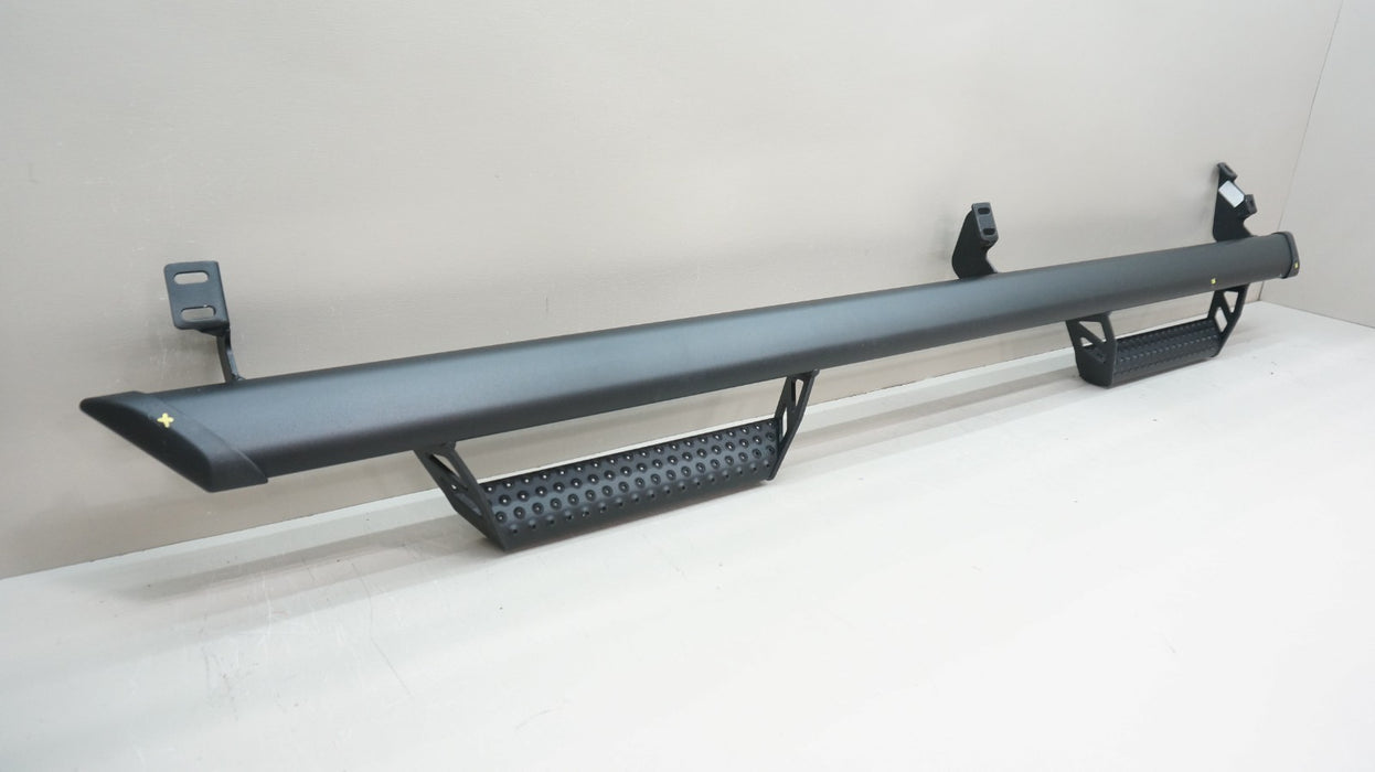 2016-2023 TOYOTA TACOMA RIGHT SIDE STEP RUNNING BOARD OEM