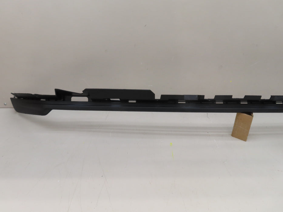 GM GENUINE FRONT LOWER DEFLECTOR COVER OEM 86506289
