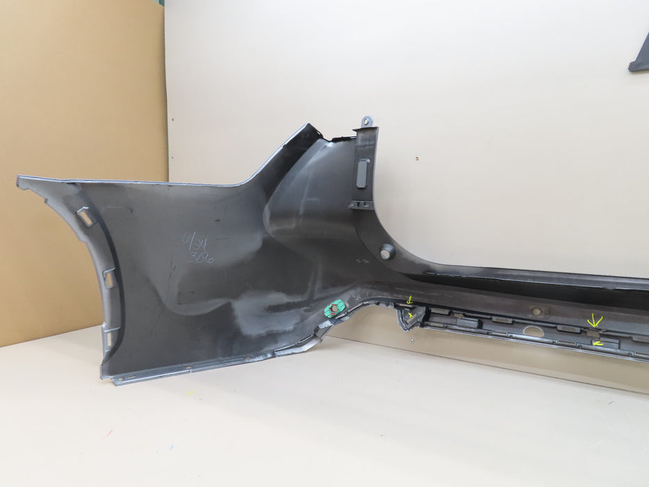 2020 2021 TOYOTA HIGHLANDER REAR BUMPER COVER OEM 52159-0E170