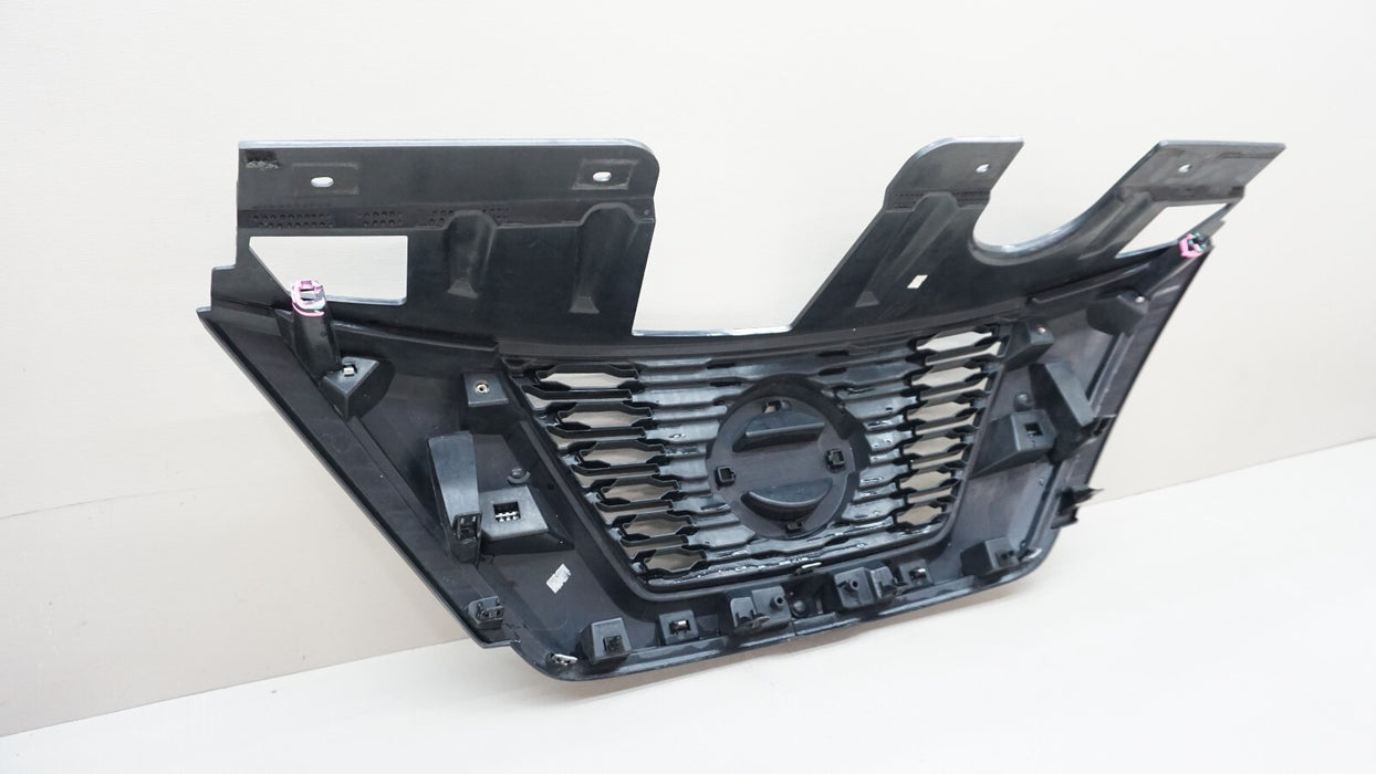 2017-2020 NISSAN ROGUE FRONT BUMPER UPPER CENTER GRILLE 62310 5HK0A OEM