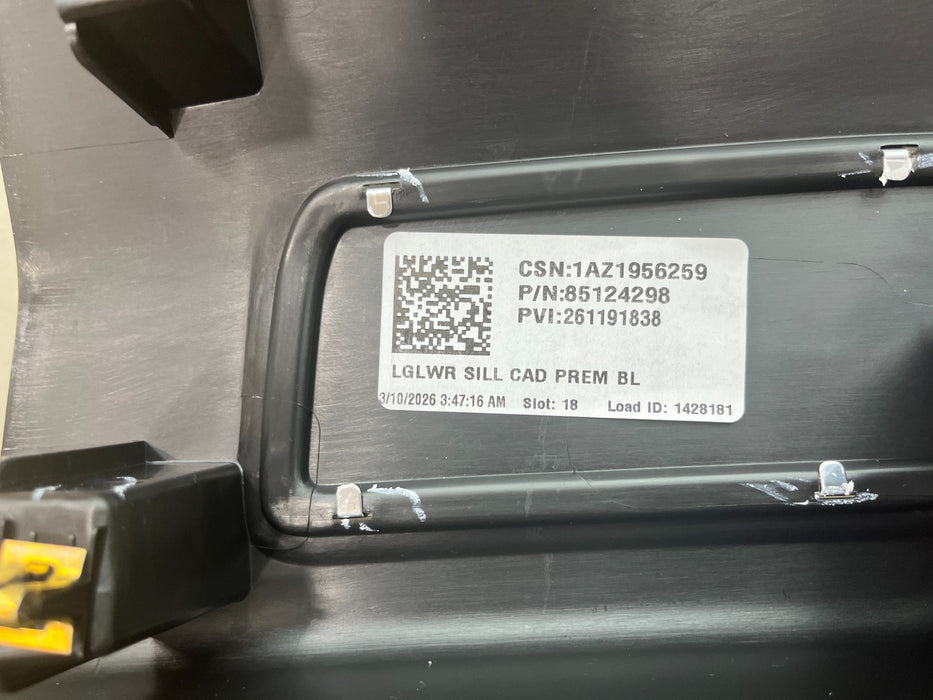 2020-2025 CADILLAC ESCALADE REAR LOWER LIFTGATE SILL TRIM OEM 85124298