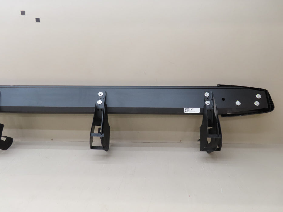 2019-2024 CHEVROLET/GMC SILVERADO SIERRA 1500 RIGHT PASSENGER RUNNING BOARD OEM
