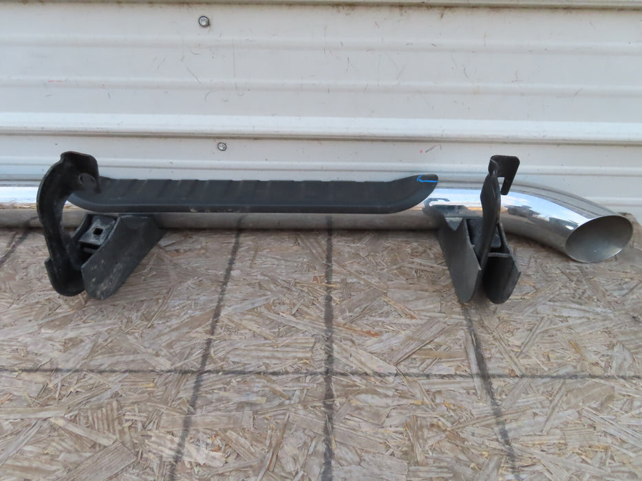 14 2015 2016 2017 2018 SILVERADO SIERRA LEFT OEM CHROME RUNNING BOARD 22912947
