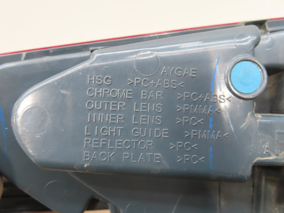 2017-2020 FORD FUSION REAR RIGHT PASSENGER OUTER TAIL LIGHT OEM HS73-13404-AD
