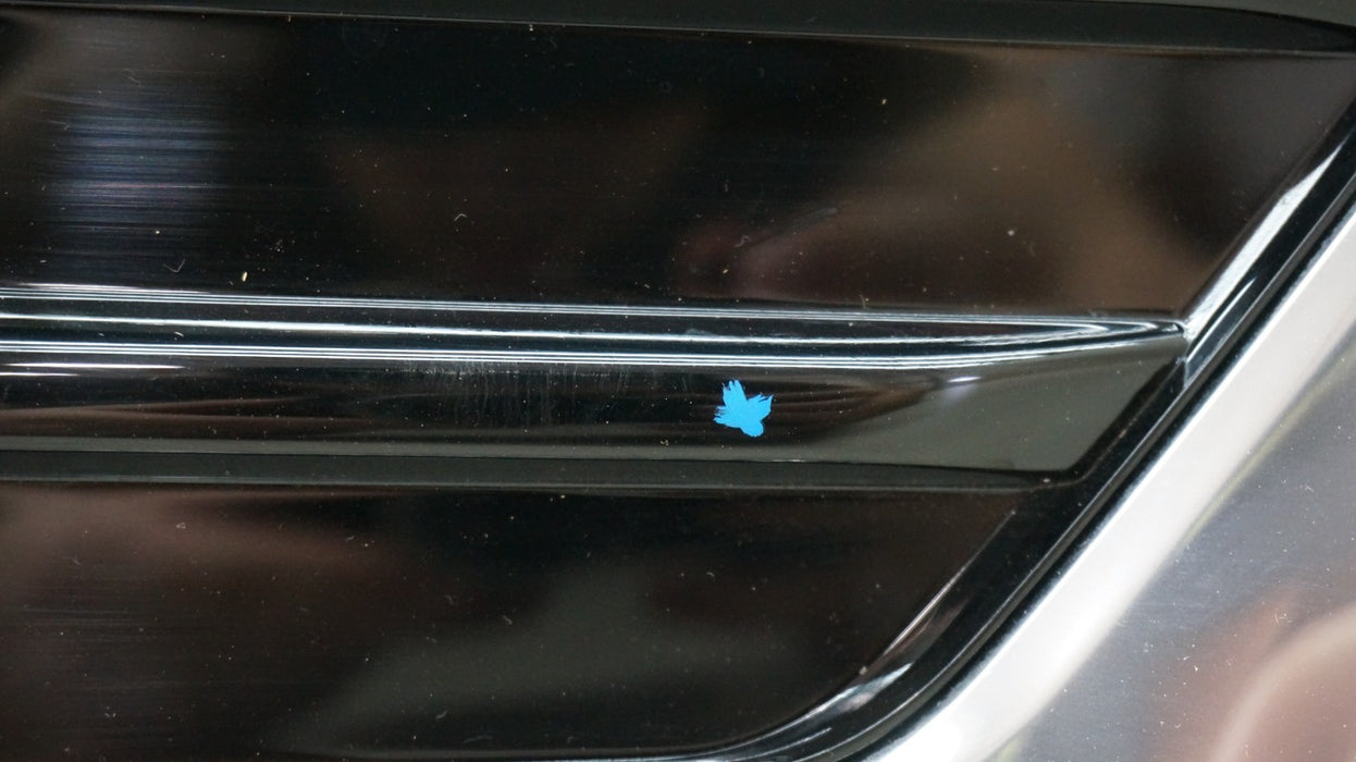 2017-2025 CADILLAC XT5 FRONT RIGHT PASSENGER SIDE FOG LIGHT TRIM OEM 85126125