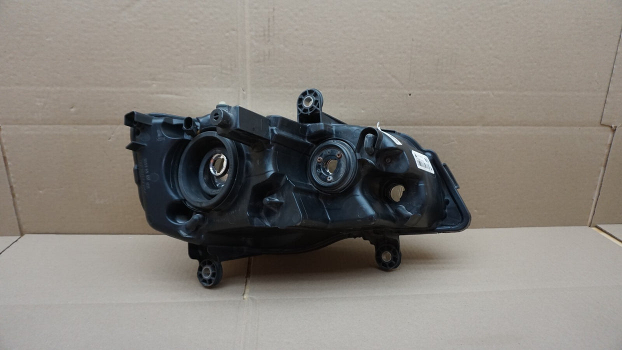 2008-2016 CHRYSTLER TOWN AND COUNTRY LEFT DRIVERS SIDE HEADLIGHT HALOGEN OEM