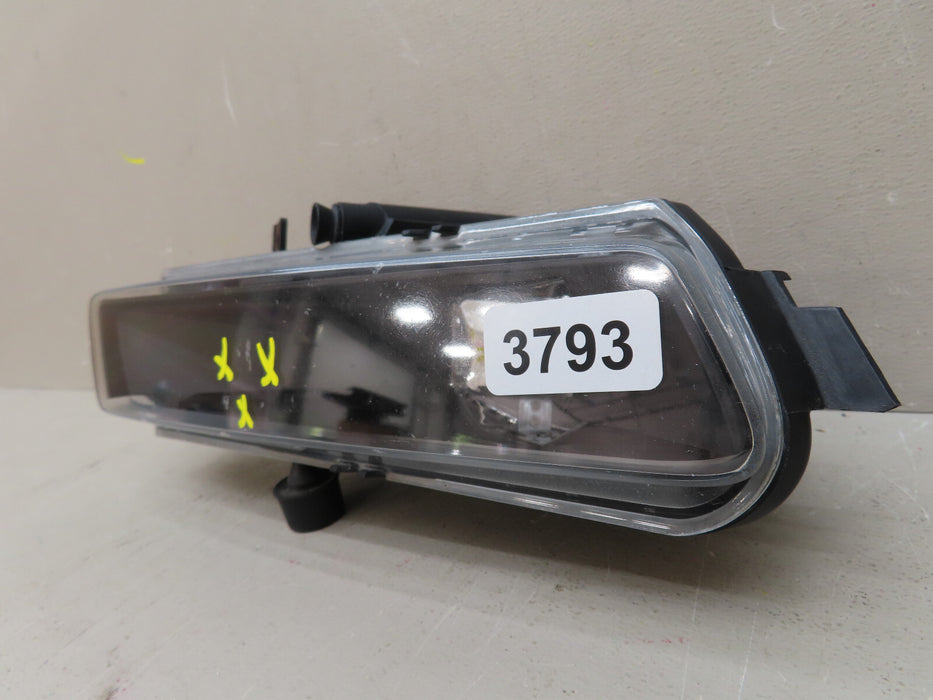 2008-2011 BMW 128I 135I FRON RIGHT PASSENGER FOG LIGHT LAMP OEM 0 305 084 022
