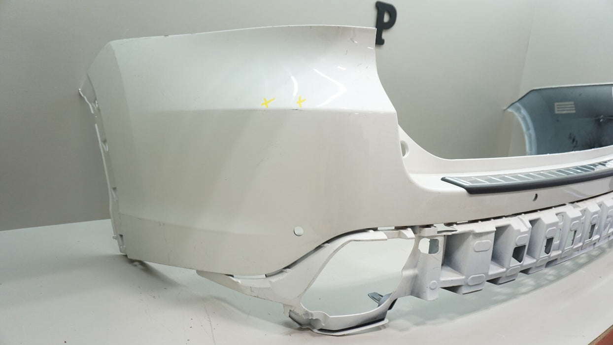 2014-2018 TOYOTA HIGHLANDER REAR BUMPER COVER 52159-0E060 OEM 14 15 16 17 18