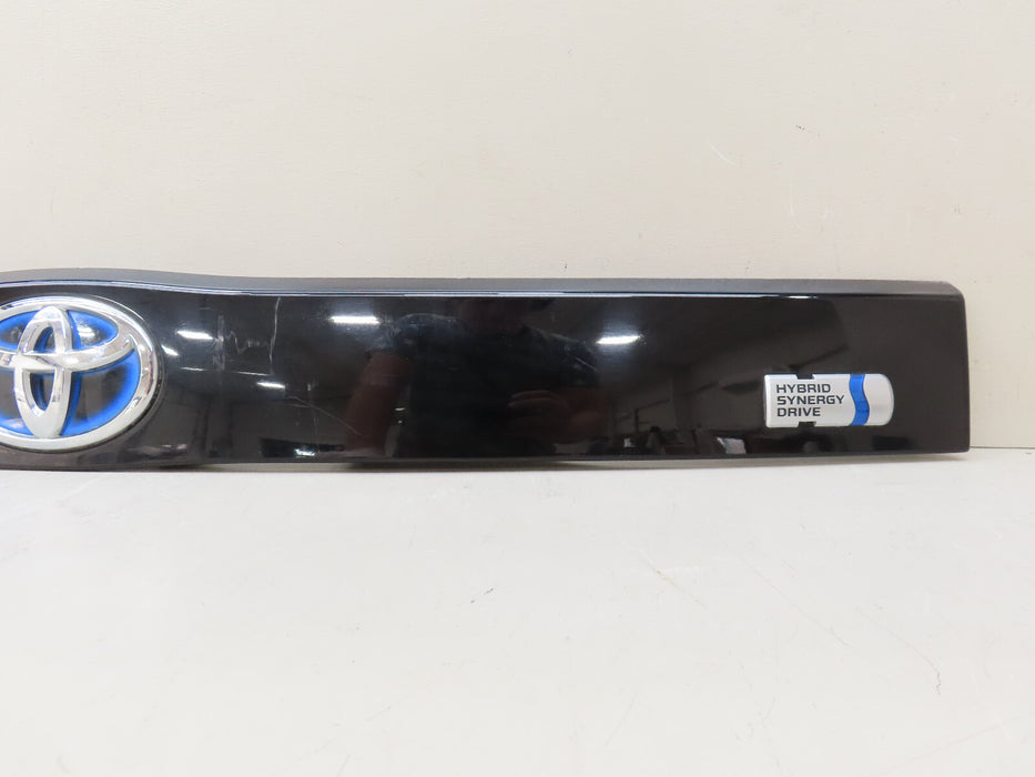 2010-2015 TOYOTA PRIUS HYBRID REAR TRUNK TAIL GATE LID MOLDING PANEL OEM