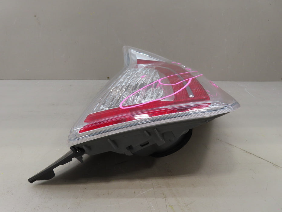 2012-2015 TOYOTA PRIUS REAR RIGHT PASSENGER SIDE TAIL LIGHT LAMP OEM