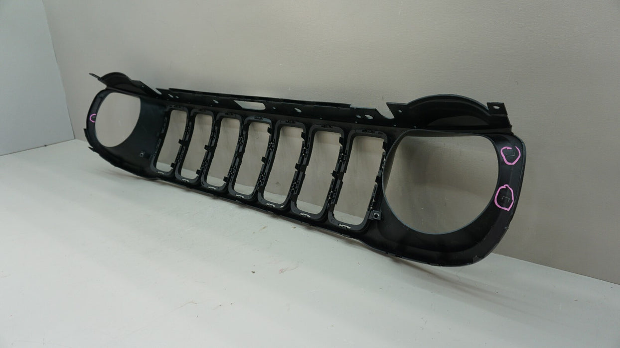 2015-2018 JEEP RENEGADE FRONT BUMPER UPPER GRILL GRILLE OEM 52088680 15 16 17 18