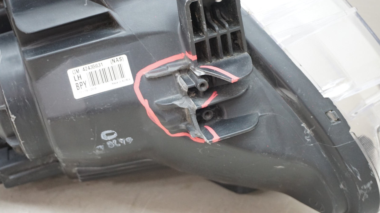 2013-2016 BUICK ENCORE FRONT LH LEFT DRIVER SIDE HEADLIGHT HALOGEN OEM