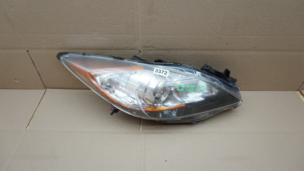 2010-2013 MAZDA 3 RH RIGHT PASSENGER SIDE HALOGEN HEADLIGHT OEM