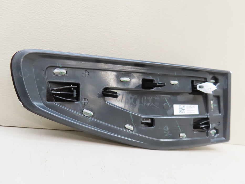 GMC FRONT RIGHT PASSENGER SIDE FENDER VENT OEM