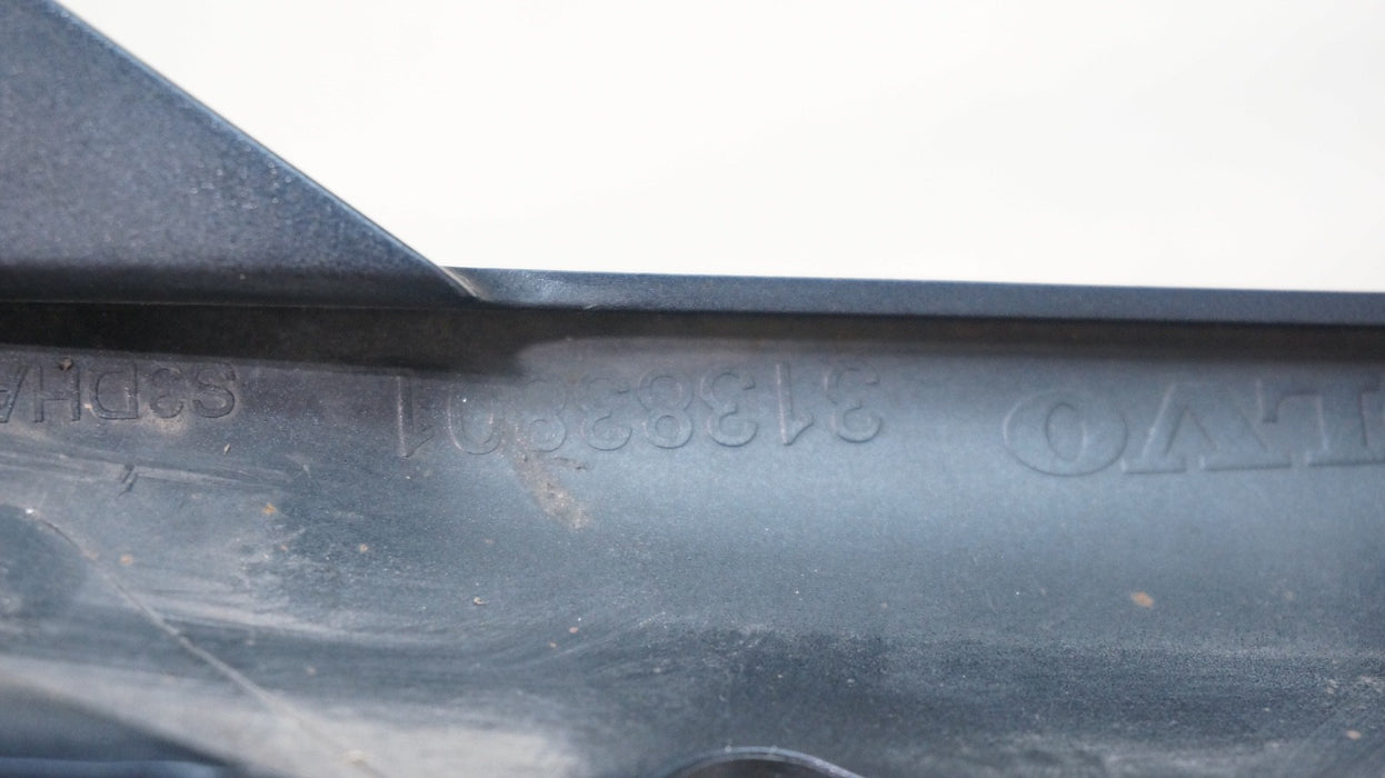 2016-2019 VOLVO XC90 FRONT RIGHT SIDE FOG LIGHT TRIM BEZEL OEM 31383801