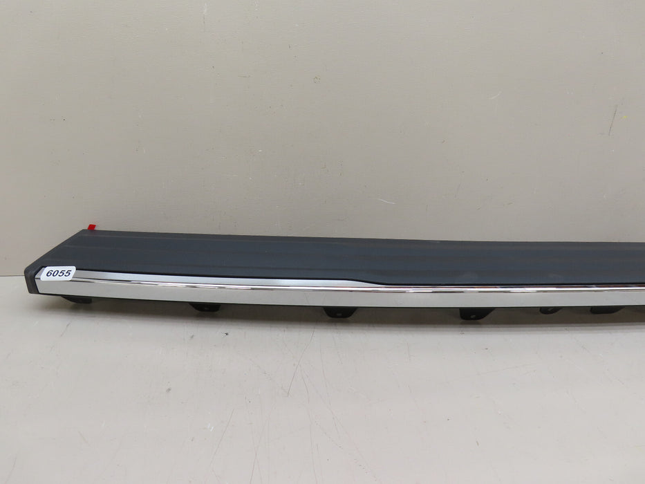 2015-2020 CHEVROLET TAHOE GMC YUKON REAR BUMPER STEP PLATE COVER OEM 29936468