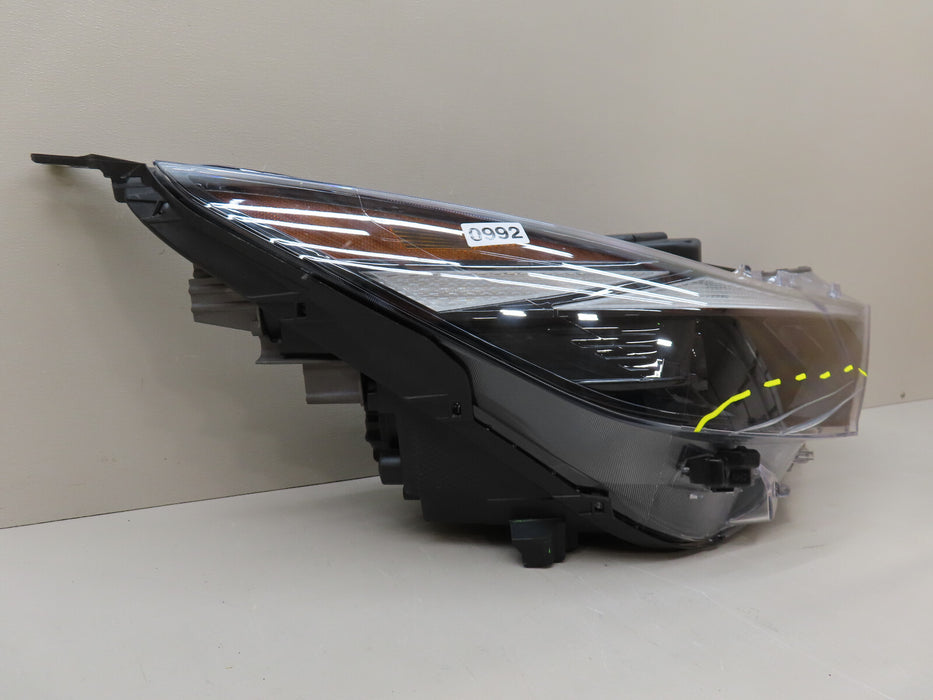 2021-2022 HYUNDAI ELANTRA RIGHT PASSENGERS HEADLIGHT OEM