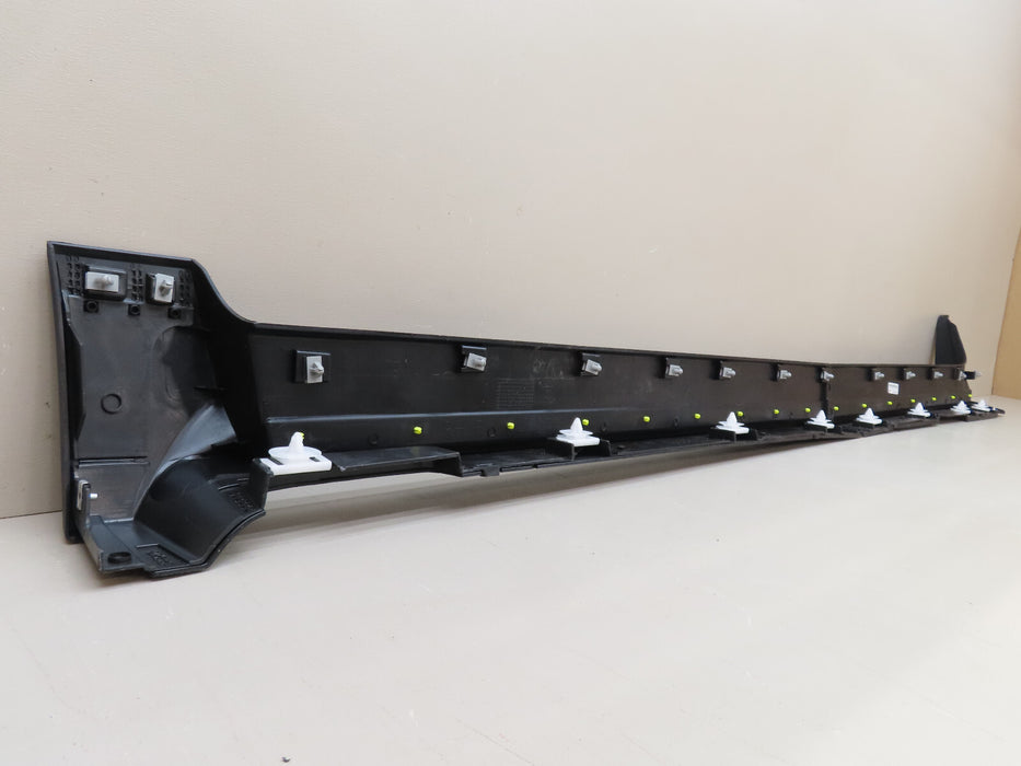 2018-2023 CHEVROLET EQUINOX RIGHT PASSENGER SIDE ROCKER PANEL OEM 84088951