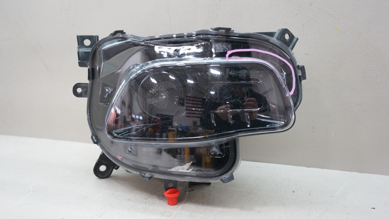 2014-2018 JEEP CHEROKEE FRONT RIGHT SIDE HID XENON HEADLIGHT OEM 68102848AG
