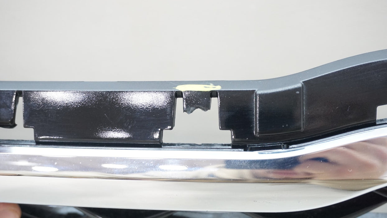 2019-2020 KIA FORTE FRONT RADIATOR GRILLE GRILL 86351-M7010 OEM