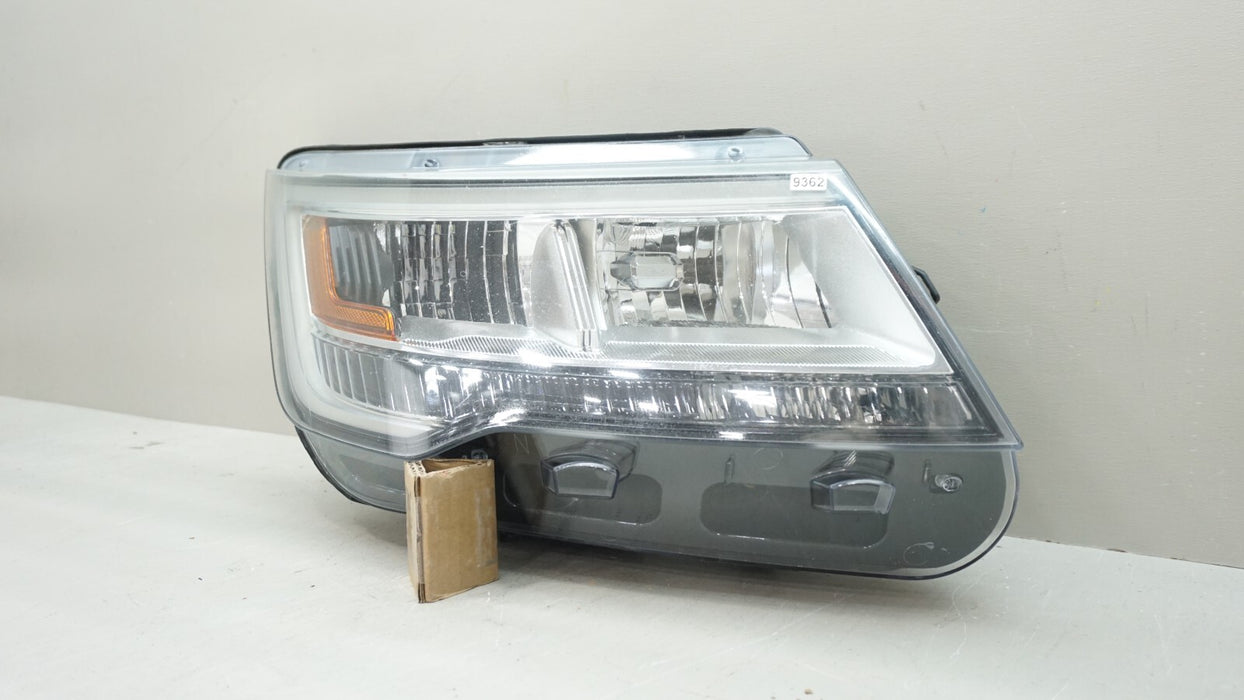 2016-2019 FORD EXPLORER FRONT RIGHT PASSENGER SIDE HALOGEN HEADLIGHT OEM