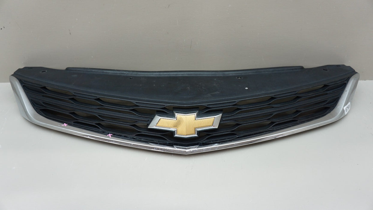 2016-2018 CHEVROLET CRUZE FRONT UPPER GRILLE GM309.2Y1.0 OEM 16 17 18