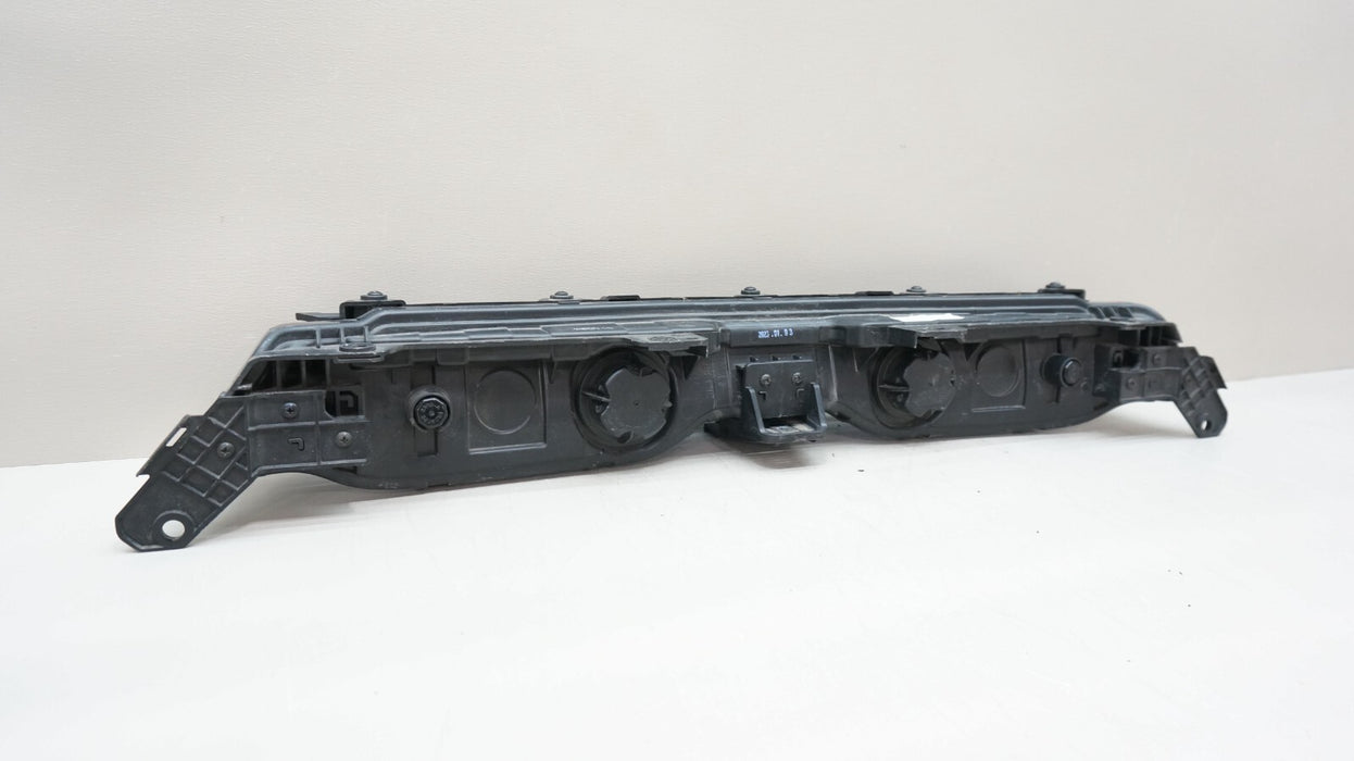 2020-2022 KIA SOUL FRONT CENTER LED LIGHT OEM 92209-K0