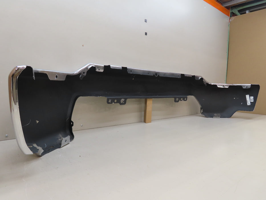 2020-2022 CHEVROLET SILVERADO 2500 3500 FRONT BUMPER COVER OEM
