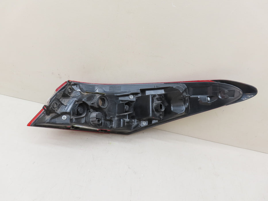 2018-2020 TOYOTA CAMRY REAR LEFT DRIVER SIDE TAILLIGHT LAMP AFTERMARKET