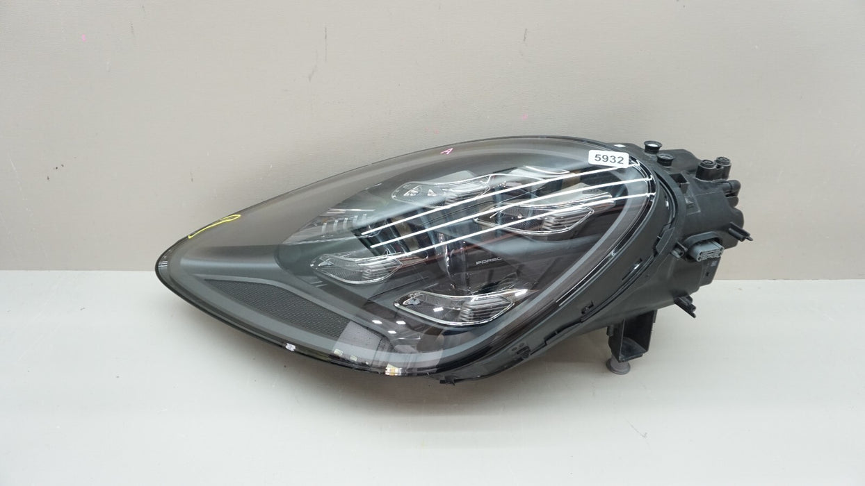 2019-2022 PORSCHE CAYENNE TURBO GTS FRONT LEFT SIDE HEADLIGHT OEM 9Y0941035K