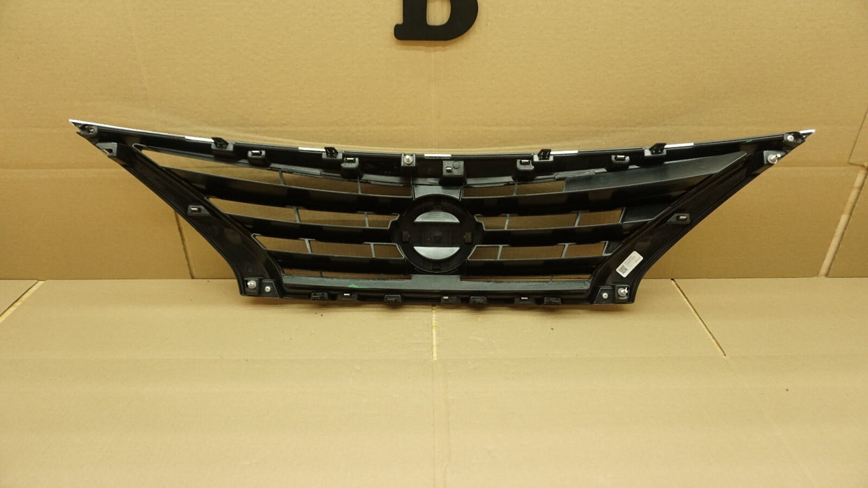 2015-2019 NISSAN VERSA FRONT UPPER RADIATOR GRILLE GRILL OEM 15 16 17 18 19