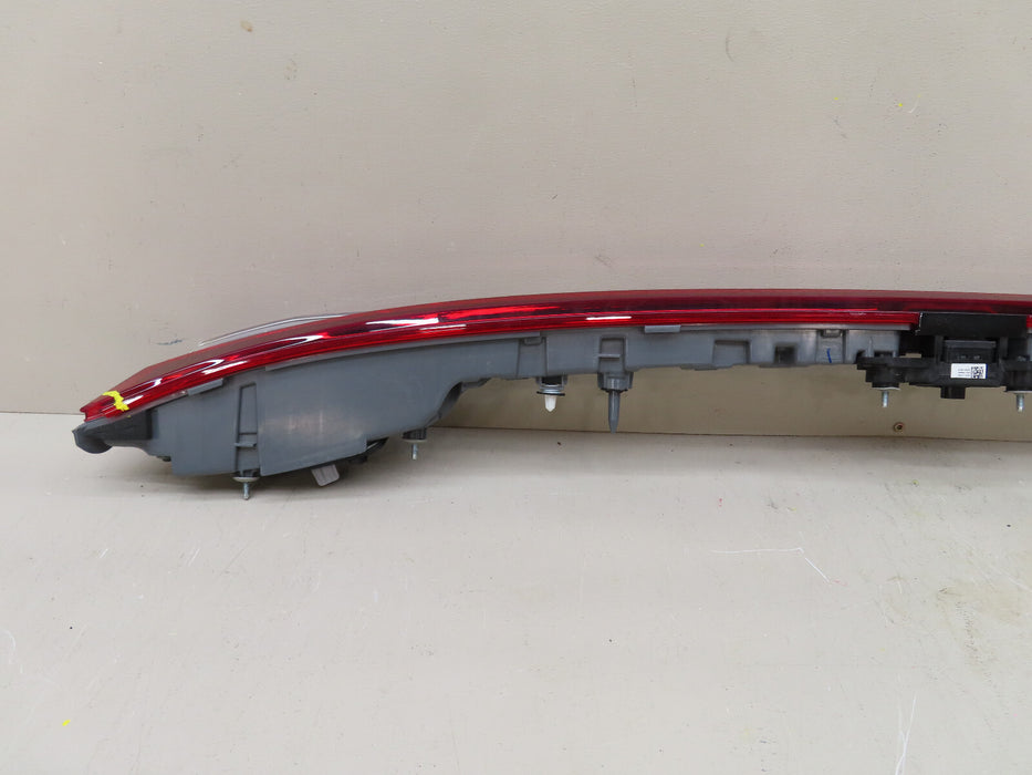2021-2023 HYUNDAI ELANTRA TAIL LIGHT BRAKE LAMP PANEL OEM 92409AA020