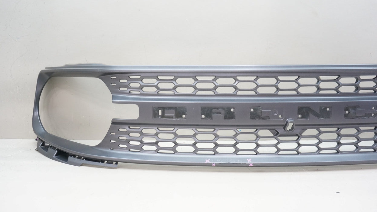 2021-2024 FORD BRONCO FRONT BUMPER RADIATOR GRILLE OEM S1PB-8200-CAW